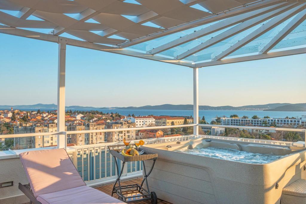 Sunset Penthouse Apartment With Jacuzzi And Seaview Zadar Zewnętrze zdjęcie